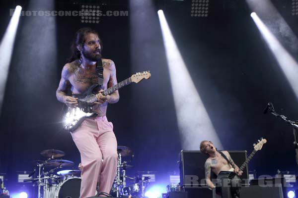 BIFFY CLYRO - 2017-06-30 - ARRAS - La Citadelle - Main Stage - Simon Alexander Neil - James Roberto Johnston